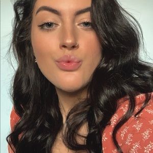 Meet your Posher, Jordyn